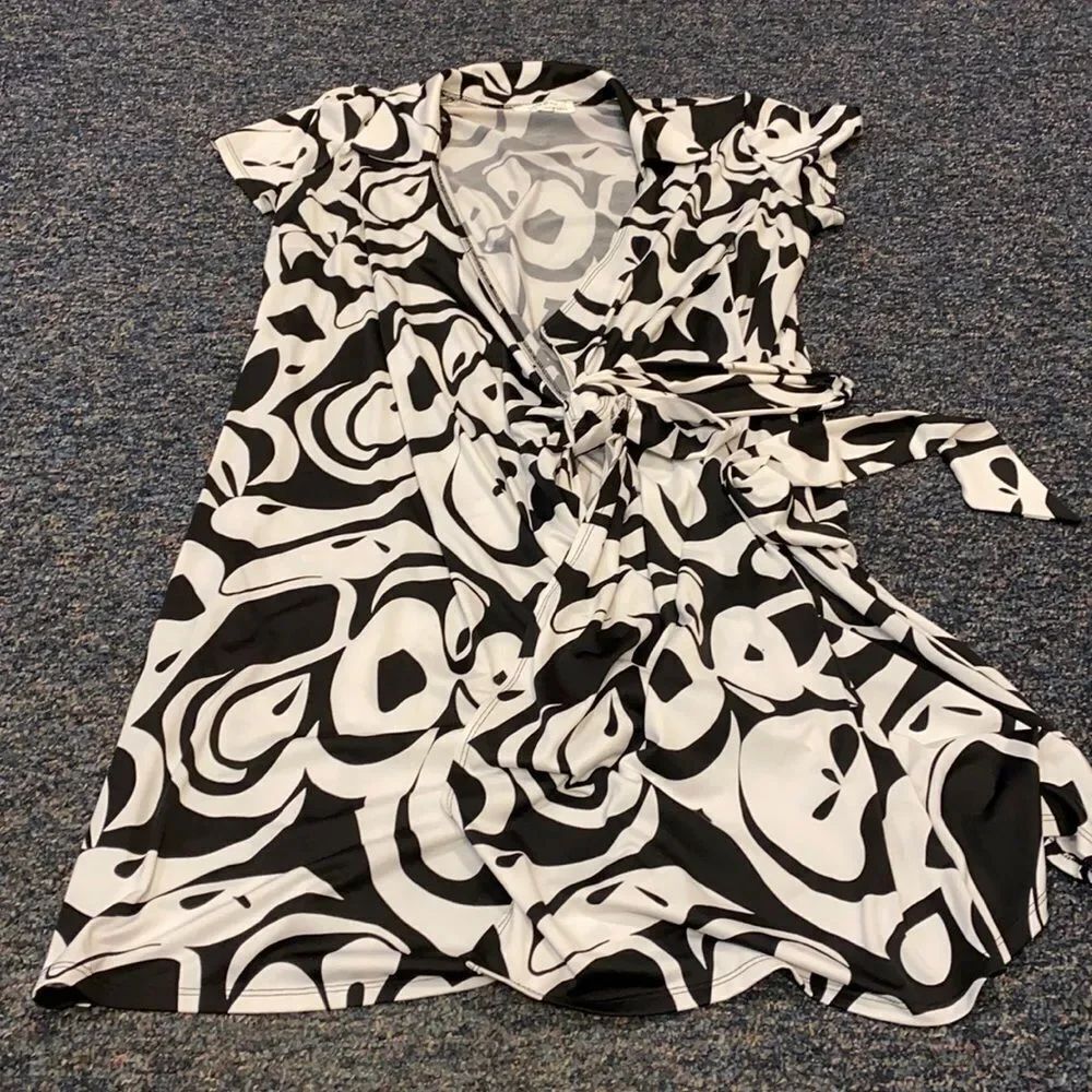 Erica Hannah Wrap Dress sz. 1X